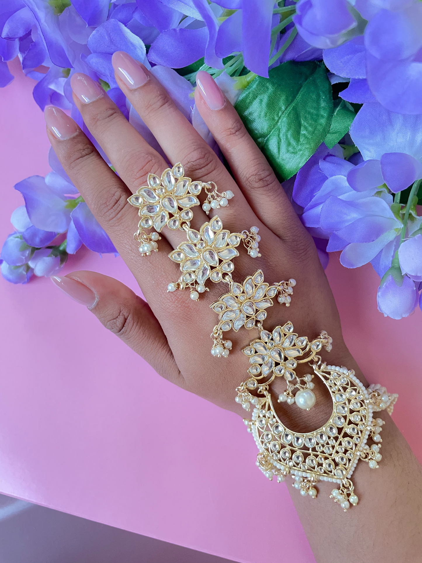 Flower Kundan Hathphool